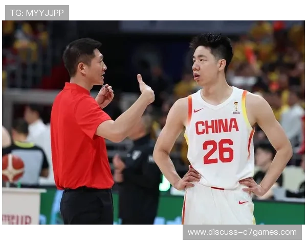 中国篮球队全力备战世界杯 新星崭露头角 力争突破历史最佳成绩