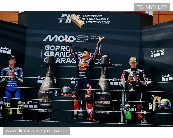 MotoGP赛季激战升级新星崛起与老将对决引发全球车迷热议