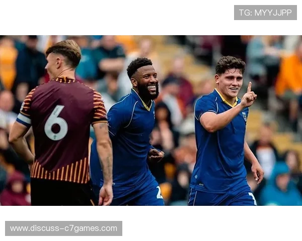 博尔顿俱乐部最新动态:球队阵容调整与未来发展方向揭秘 博尔顿俱乐部最新动态:球队阵容调整与未来发展方向揭秘