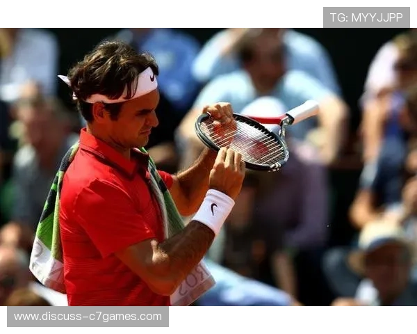 网球大师赛精彩回顾 纳达尔勇夺桂冠 费德勒退役再掀回忆潮